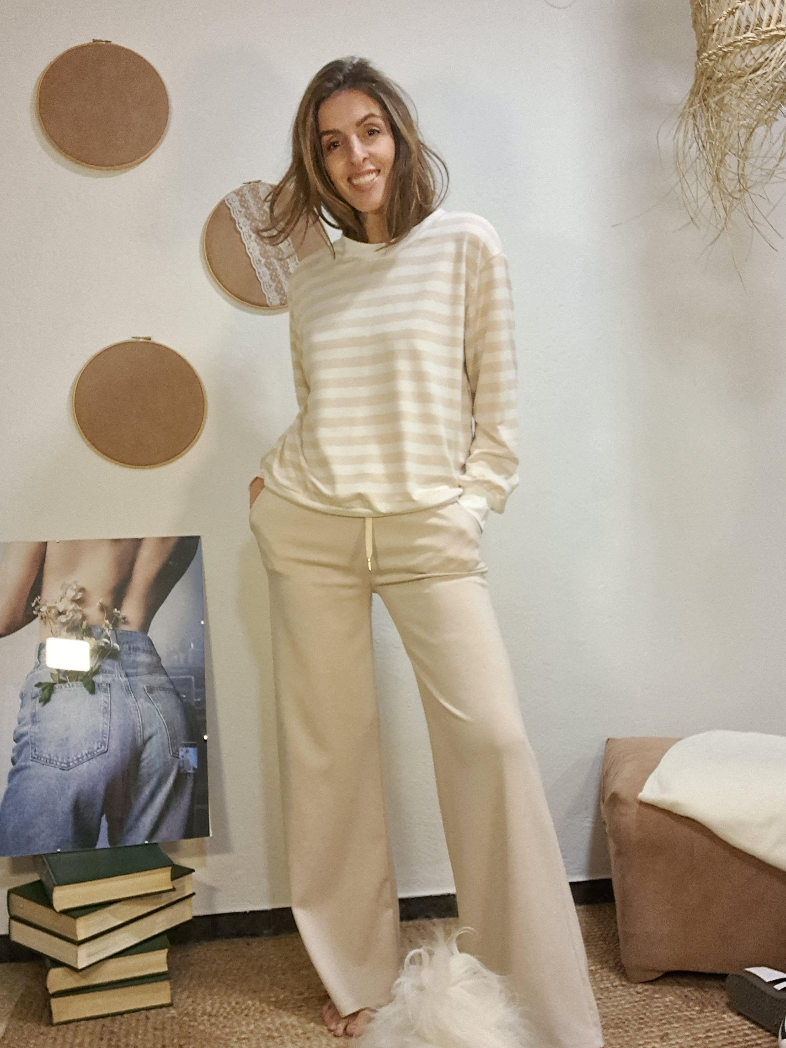 Pantalons crema goma