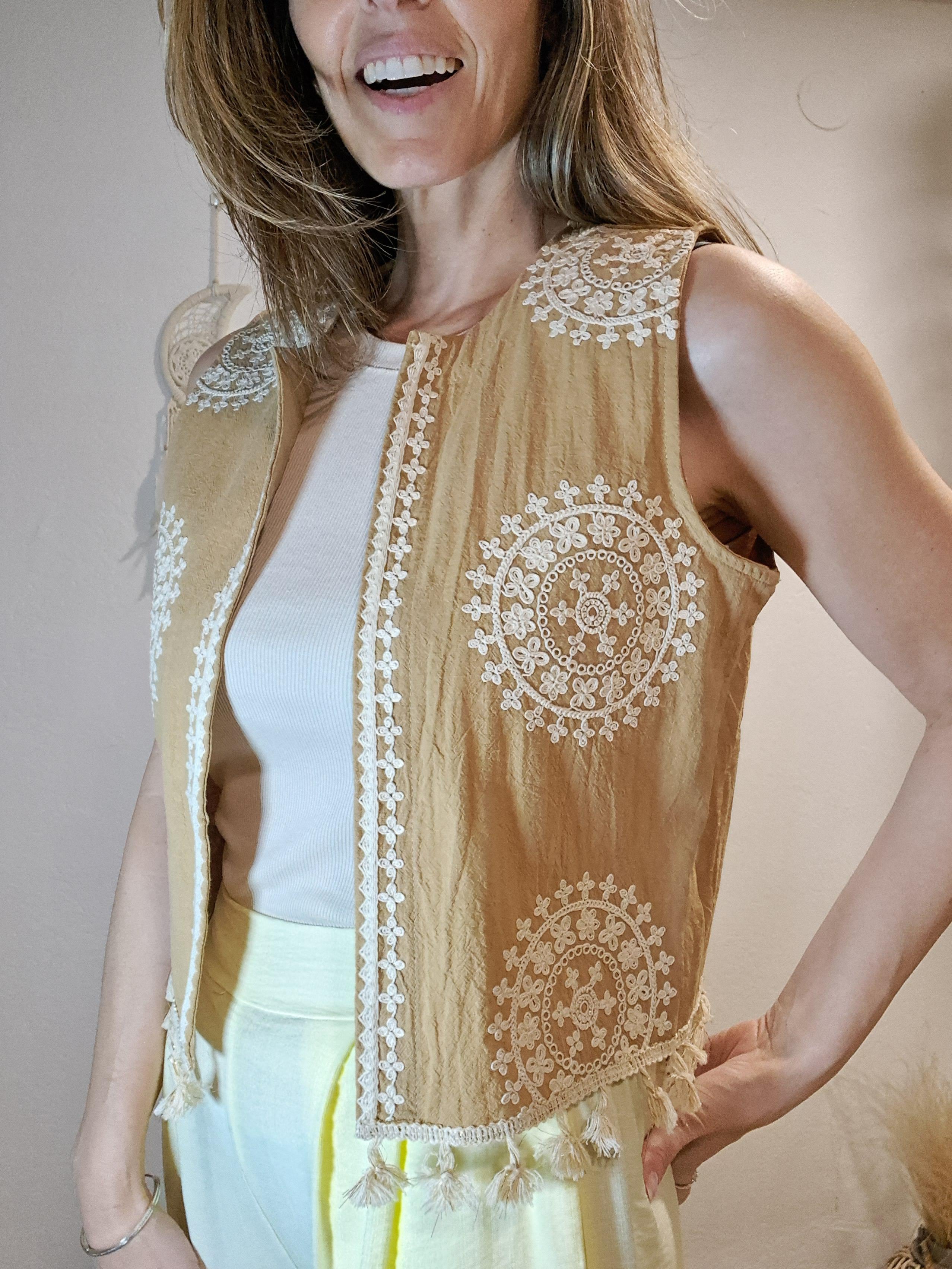 Armilla Coachella camel