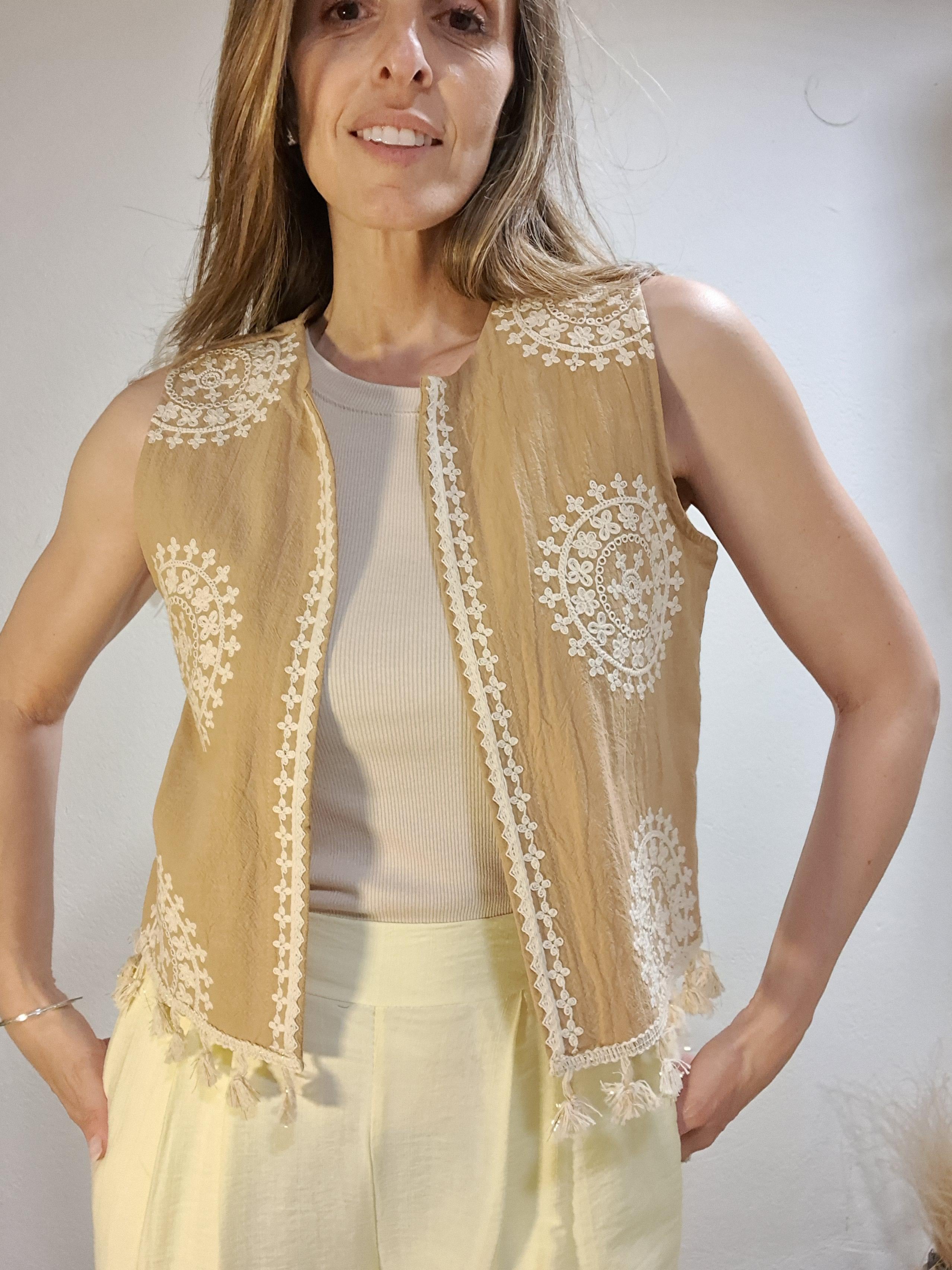 Armilla Coachella camel