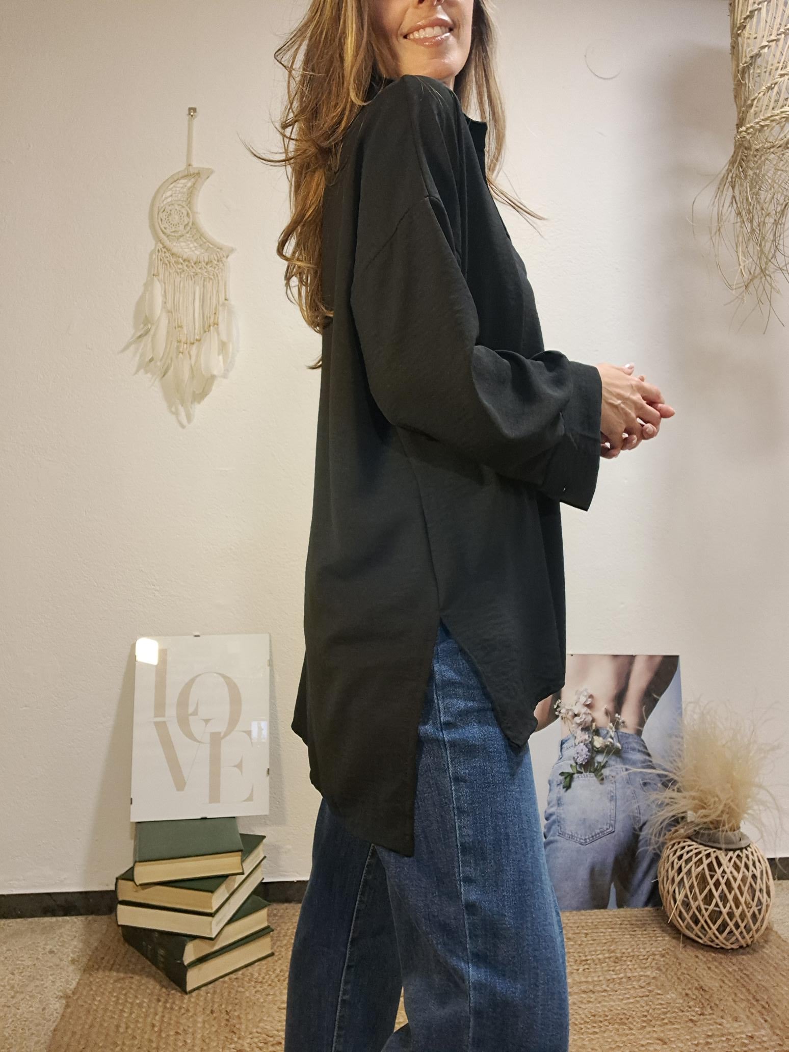 Camisa negre
