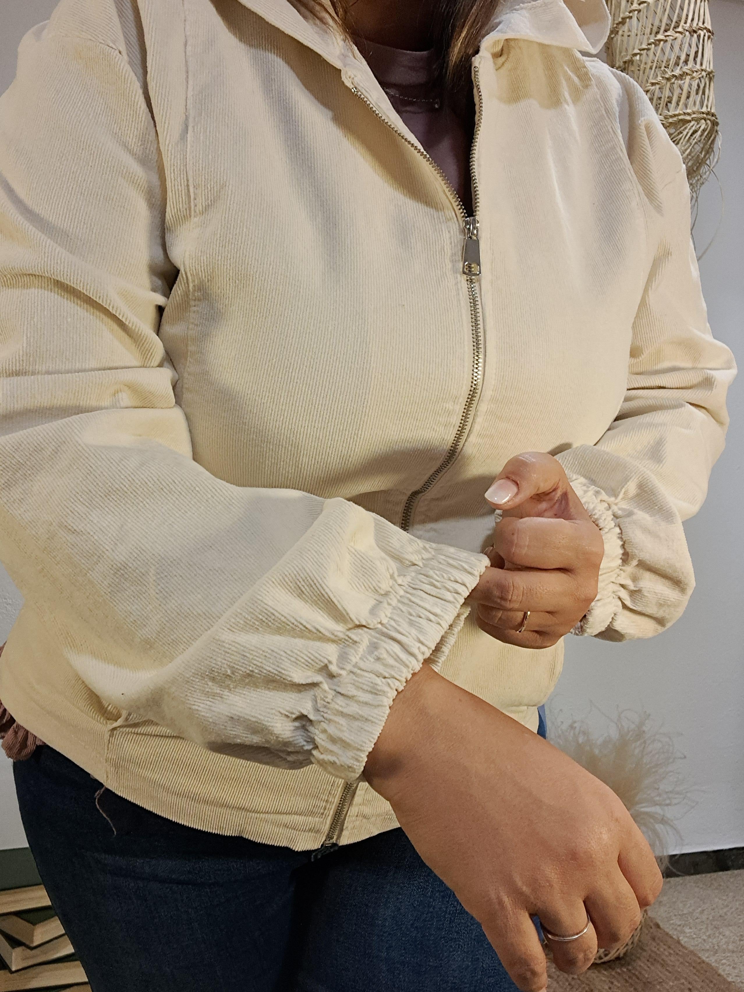 Jaqueta micropana crema