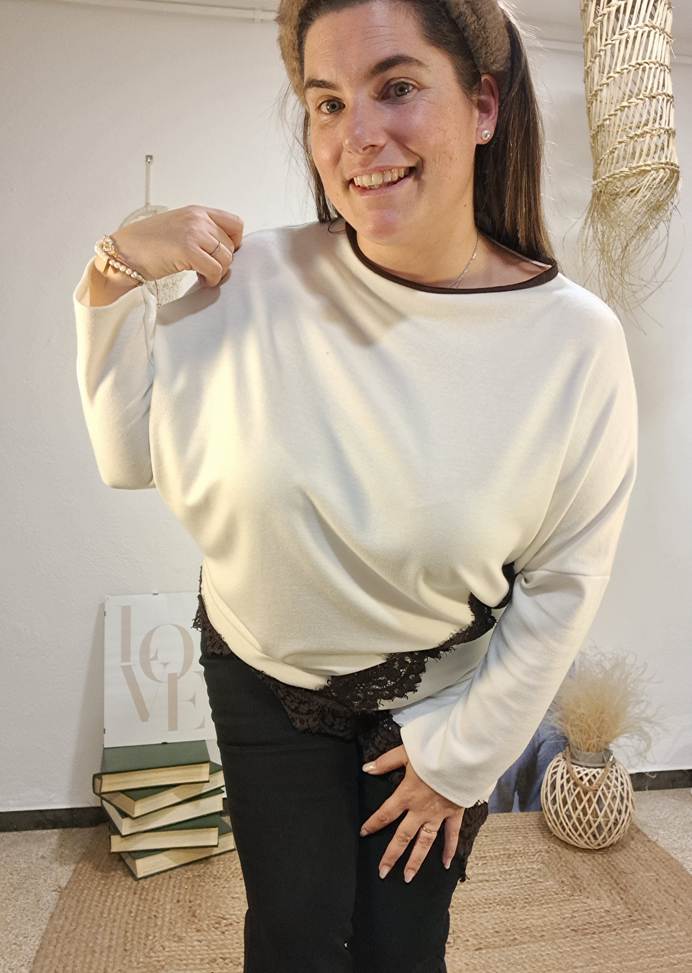 Samarreta blanca asimètrica