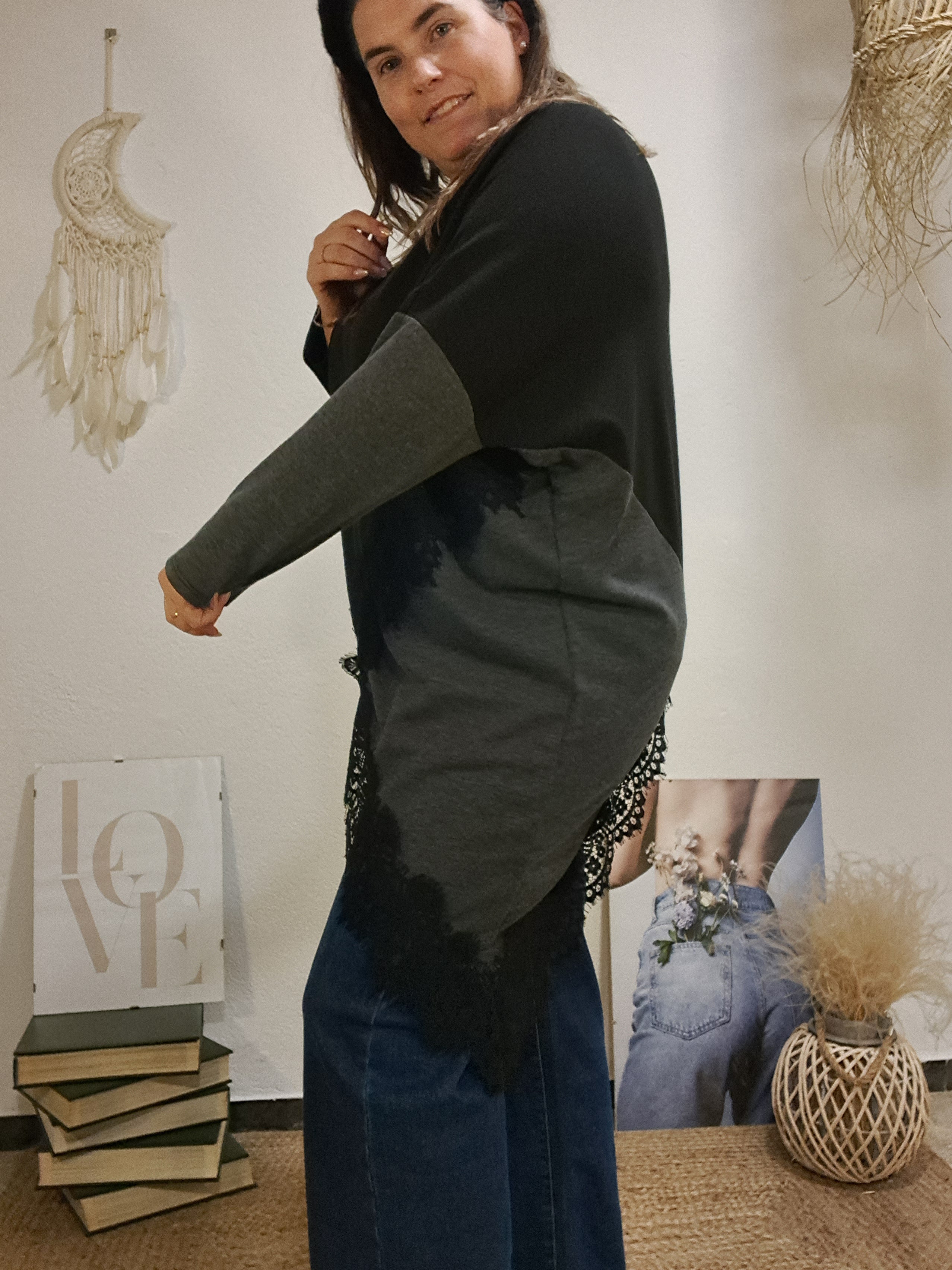 Samarreta asimètrica negra